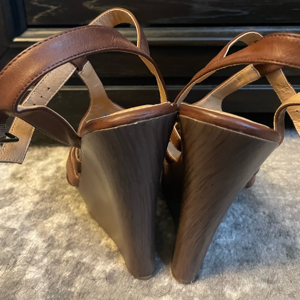 Womens Wedges - Picture 3 of 5